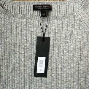 NWT Banana Republic grey cotton sweater